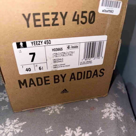 Yeezy 450 utility black.